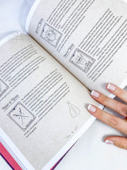 The Witch’s | Complete Guide to Tarot