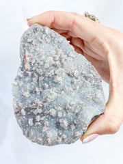 Chalcedony Mineral Specimen 425g