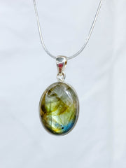 Labradorite Pendant Sterling Silver