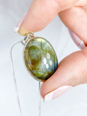 Labradorite Pendant Sterling Silver