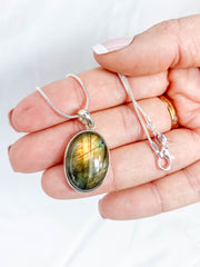 Labradorite Pendant Sterling Silver