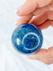 Apatite Sphere | Medium