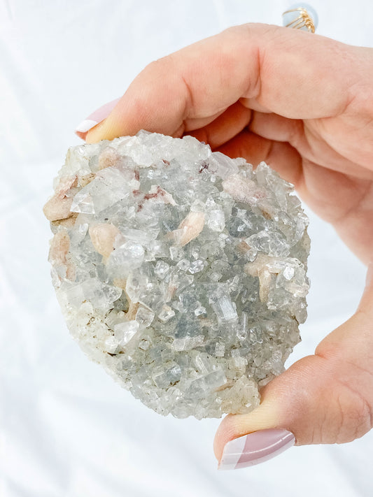 Apophyllite Glass Cluster Inclusions 148g