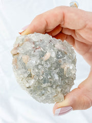 Apophyllite Glass Cluster Inclusions 148g