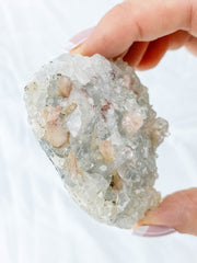 Apophyllite Glass Cluster Inclusions 148g