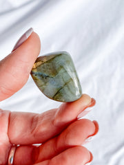 Labradorite Tumbles | Medium