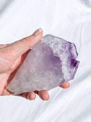 Amethyst Natural Point 402g