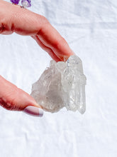 Clear Quartz Cluster 92g