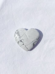 Howlite Heart | X Small