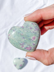 Ruby Fuchsite Heart | Medium