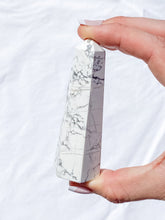 Howlite Polished Point 103g