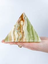 Green Onyx Pyramid | XX Large