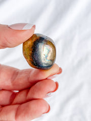 Champagne Smoke Aura Tumbles | Medium