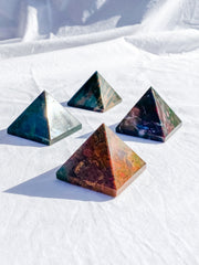Bloodstone Pyramid | Large