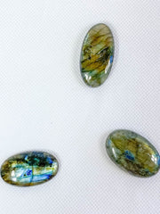 Labradorite Cabochon Oval | Small