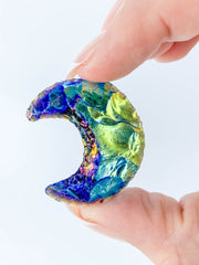 Dichroic New Moon