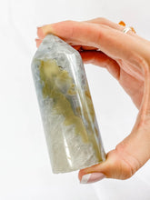 Agate and Quartz Polish Point 237g
