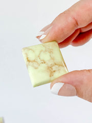 Yellow Chrysoprase Square | Medium