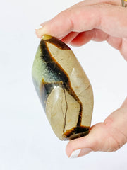 Septarian Flame 152g