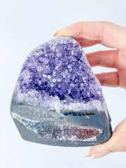 Amethyst With Druzy Cut Base 692g