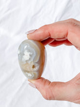 Agate African Pebble 79g