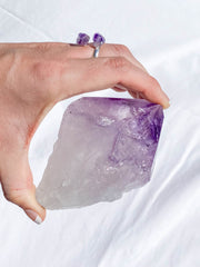 Amethyst Natural Point 438g