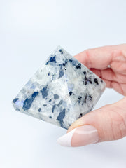 Moonstone Pyramid | X Large
