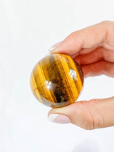 Tiger Eye Sphere | Medium