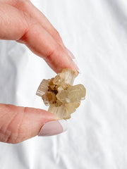 Aragonite Sputnik White | X Small