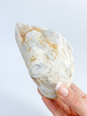 Menilite Goddess Stone Natural 444g