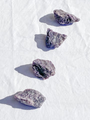 Lepidolite Natural | Medium