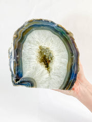 Agate and Died Quartz CutBase Geode 5.1kg