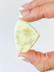 Yellow Chrysoprase Tear Drop | Medium