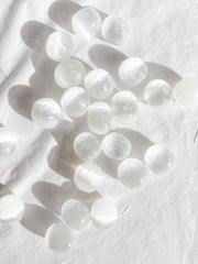 Selenite Tumbles | Medium