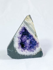 Amethyst CutBase Cluster 521g