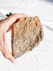 Garnet on Matrix Natural 821g