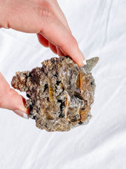 Quartz Natural Mineral Specimen Cluster 353g