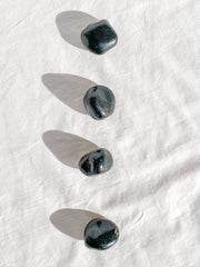 Black Onyx Tumbles | Small