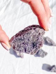 Lepidolite Natural | Medium