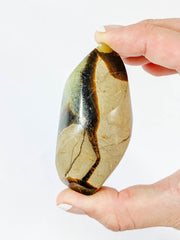 Septarian Flame 152g