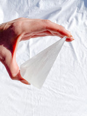 Selenite Obelisk | Medium