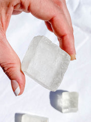 Optic Calcite Natural | Medium