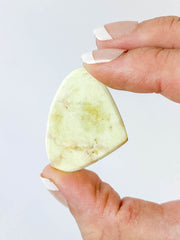 Yellow Chrysoprase Tear Drop | Medium