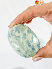 Fuchsite PalmStone | Medium