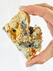 Brookite Mineral Specimen 207g
