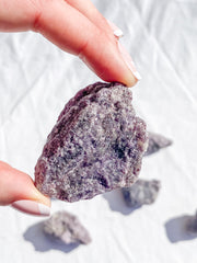 Lepidolite Natural | Medium