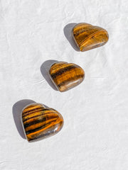 Tiger Eye Heart | Large