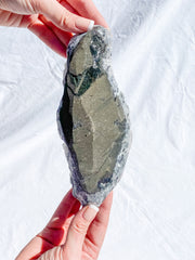 Chalcedony Cluster 1kg