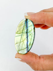 Labradorite Cabochon Oval | Medium
