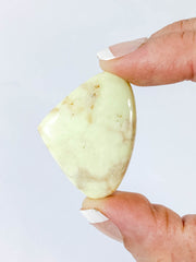 Yellow Chrysoprase Tear Drop | Medium